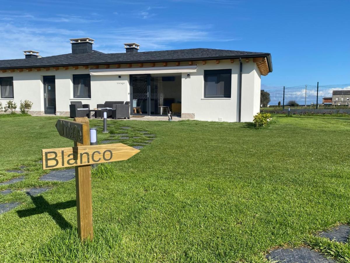 Apartamentos Turisticos Villacordido Villaframil Ribadeo Buitenkant foto